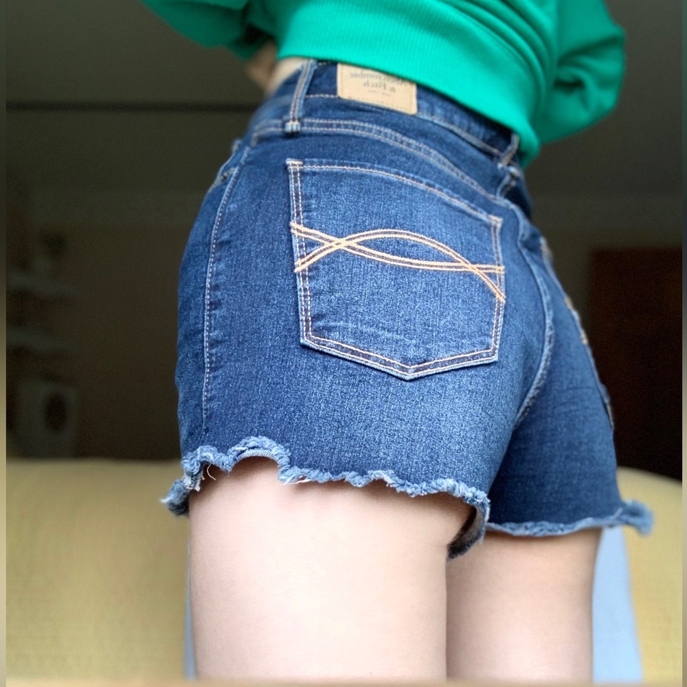 Abercrombie & Fitch high waist frayed denim short short